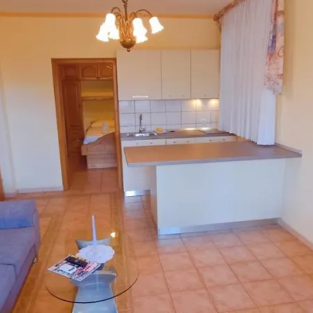 Ana Apartment Selce